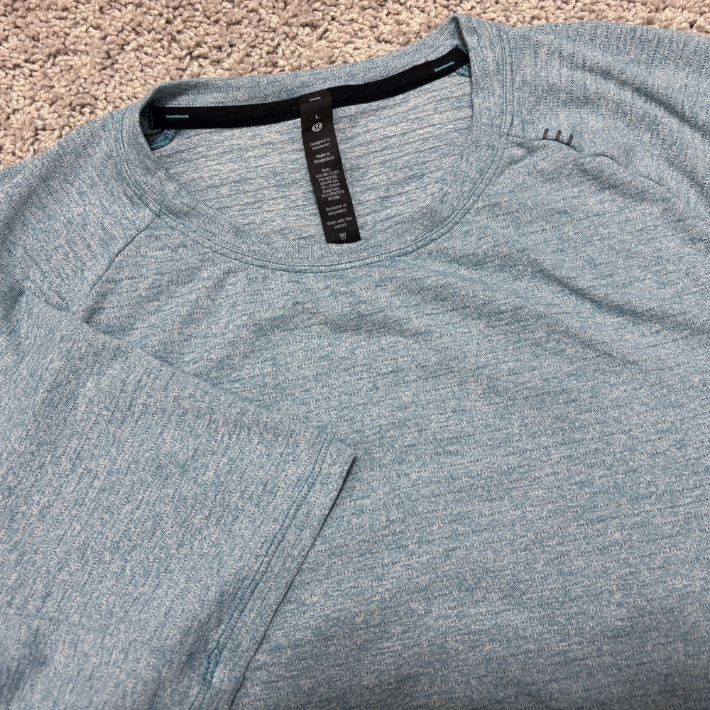 Lululemon Drysense Training Short Sleeve Shirt Blue Stripe M3CRXS Mens Large